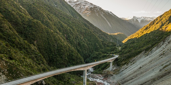 New Zealand Ultimate Rail, Cruise & Coach Tours | Ocean Cruise | Rail holiday experience